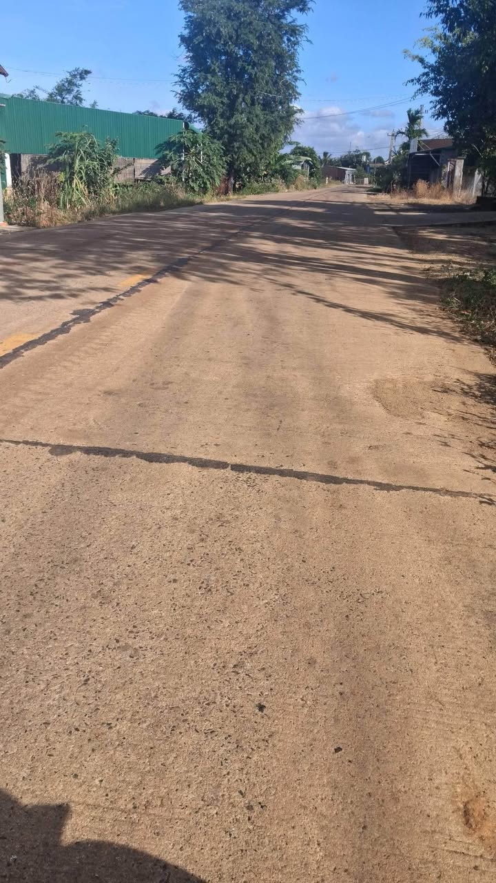 Đất nền thôn 8, xã Cư Ê Bur, 250m² giá 1.15 tỷ - Cơ hội đầu tư hấp dẫn!