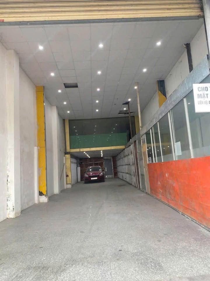 Cho thuê mặt bằng đường 23 tháng 10 Nha Trang 100m² - Vị trí đắc địa cho kinh doanh!