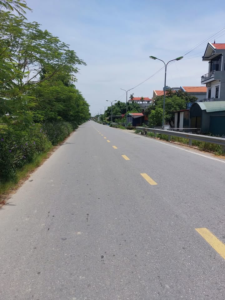 Đất thổ cư thôn Tây Trung, xã Yên Tiến, 129.3m² - Giá thỏa thuận, cơ hội đầu tư hấp dẫn!