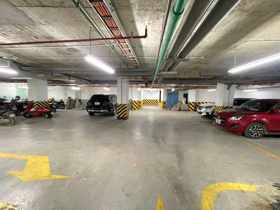 Căn hộ Tòa Square Núi Trúc Ba Đình 56m² giá 4.7 tỷ - Phù hợp cho gia đình nhỏ!