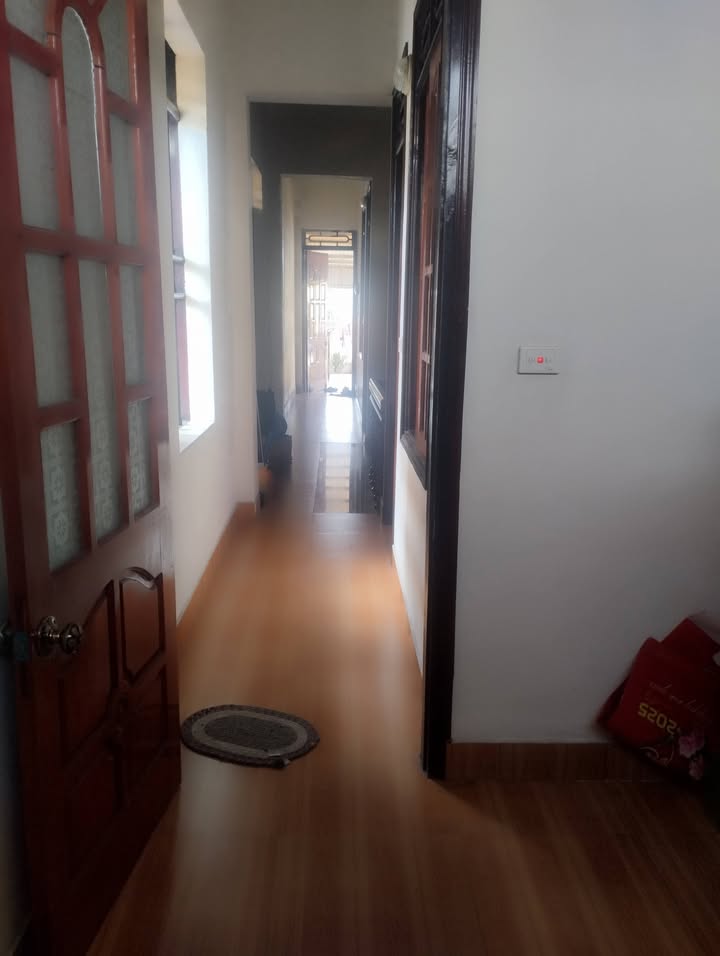 Nhà mặt phố Cổng Đá, Uông Bí 130m² - Chính chủ bán, giá thỏa thuận!