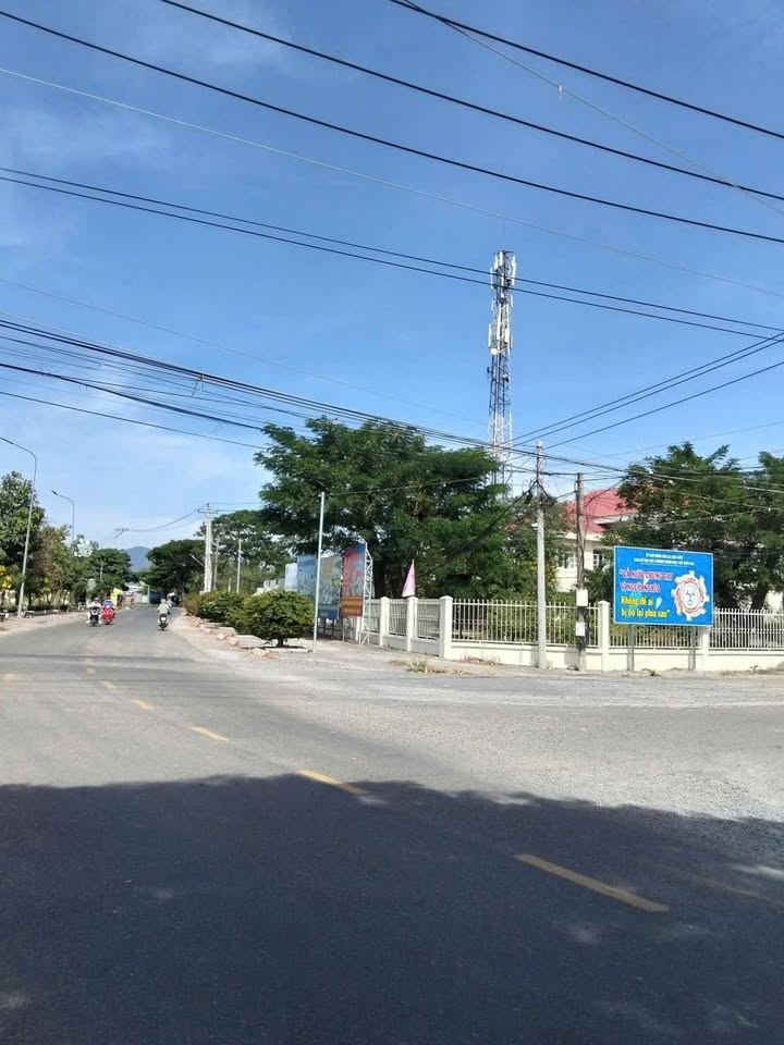 Đất thổ cư 105m² thôn 3 Hàm Liêm giá 599 triệu - Đường ô tô vào tận nơi!