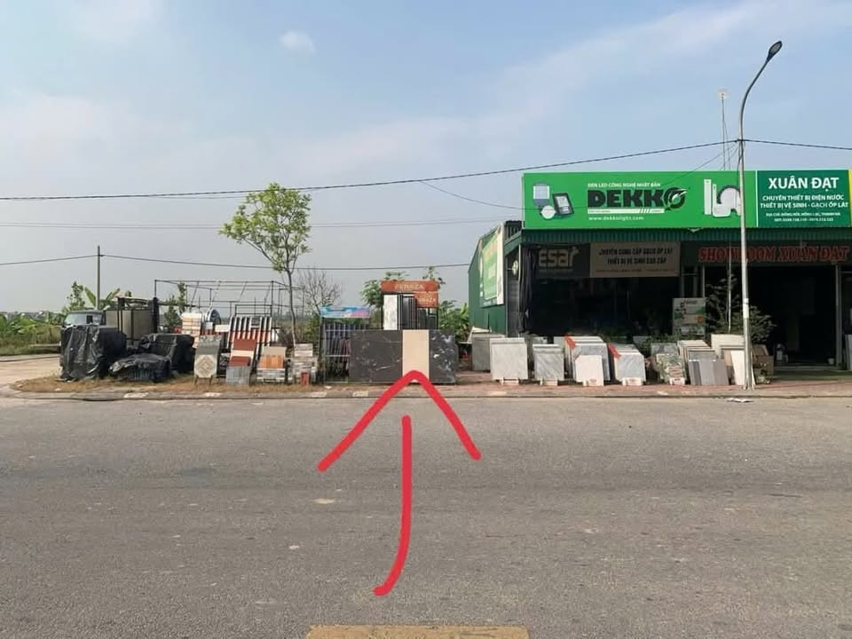 Đất nền đường 390 Hồng Lạc, Thanh Hà 90m² giá 3 tỷ - Vị trí kinh doanh sầm uất!