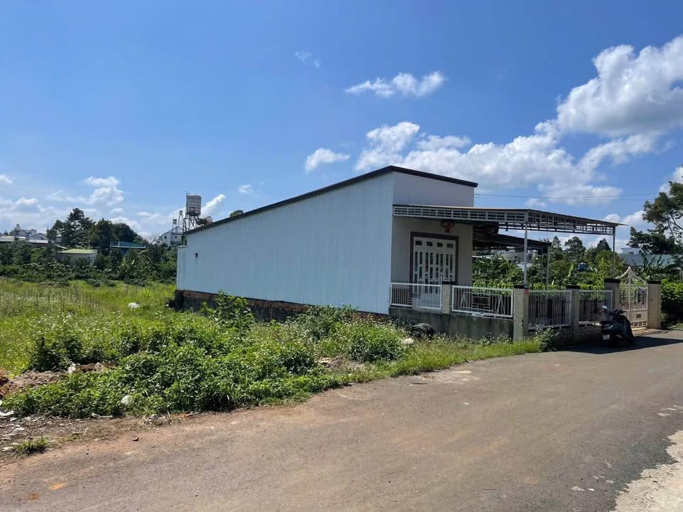 Đất nền Phan Chu Trinh, Lộc Tiến 240m² giá 2.65 tỷ - Đường nhựa thông thoáng!