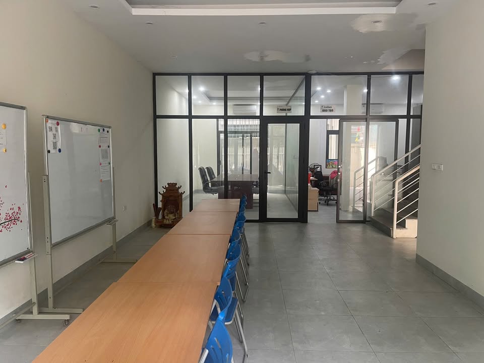 Nhà liền kề Geleximco Hà Đông 160m² giá 28 triệu - Sẵn sàng cho thuê làm trung tâm đào tạo!