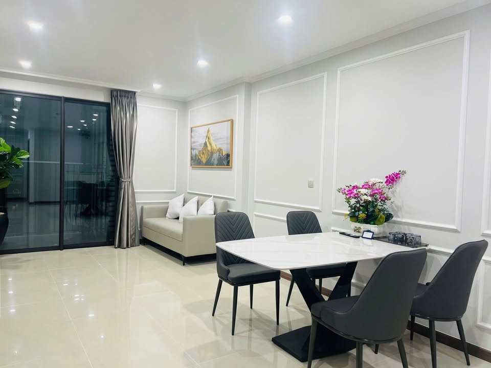 Căn hộ cho thuê Hà Đô Centrosa Quận 10 - Giá từ 1.5 triệu/ngày - Sạch sẽ, full nội thất!