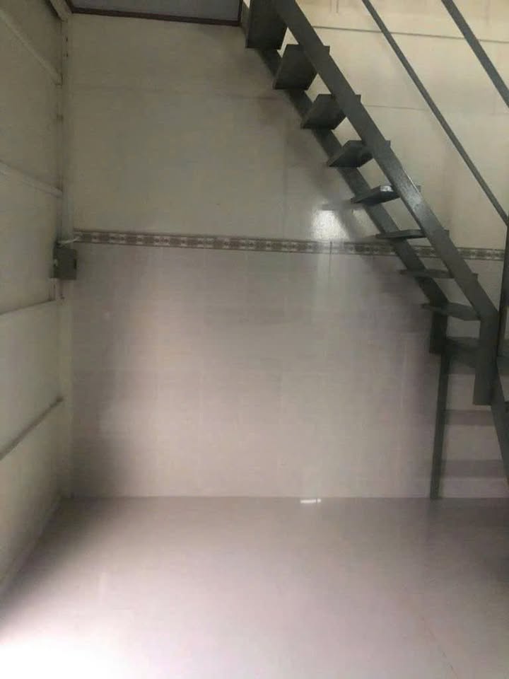 Nhà phố Đinh Hòa, Quận 8, 13m² giá 2 tỷ - Vị trí đẹp, cho thuê 4 triệu/tháng!