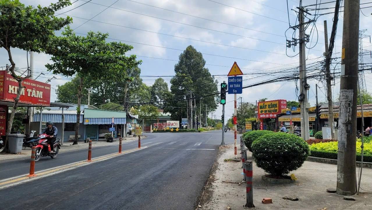 Nhà vườn Củ Chi 562m² giá 9 tỷ - Tiện ích đầy đủ, vào ở ngay!