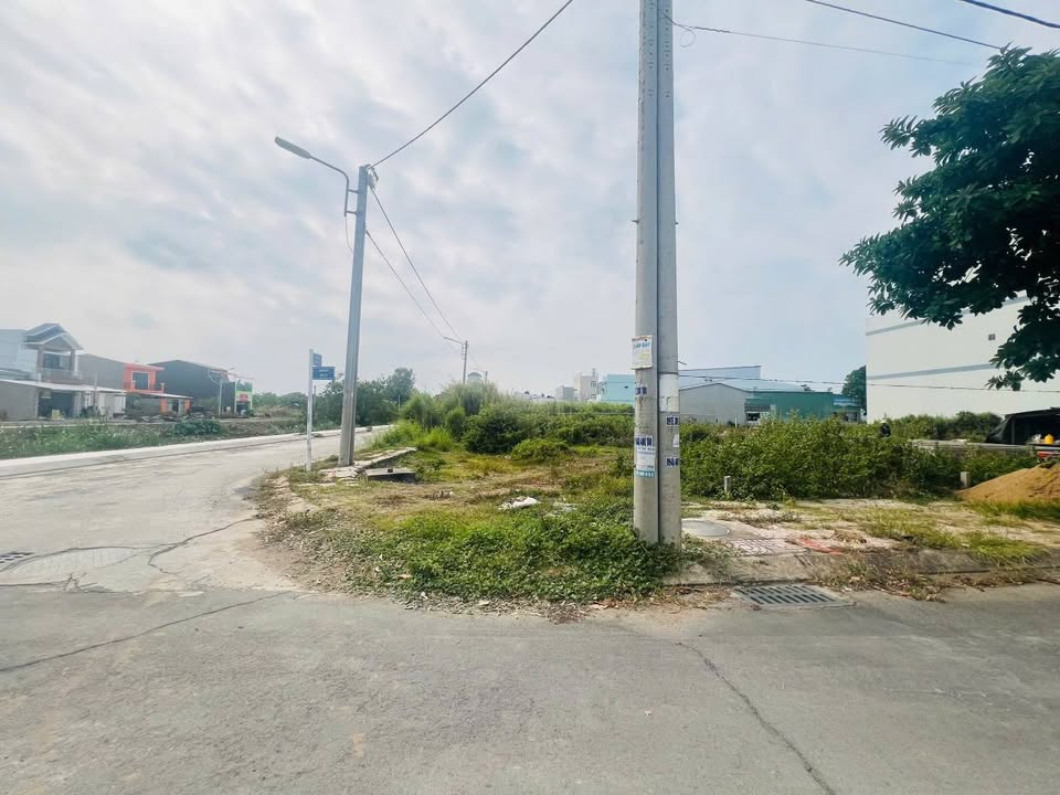 Đất nền góc 2 mặt tiền Trà Vinh 192.59m² giá 1 tỷ - Cơ hội đầu tư hấp dẫn!