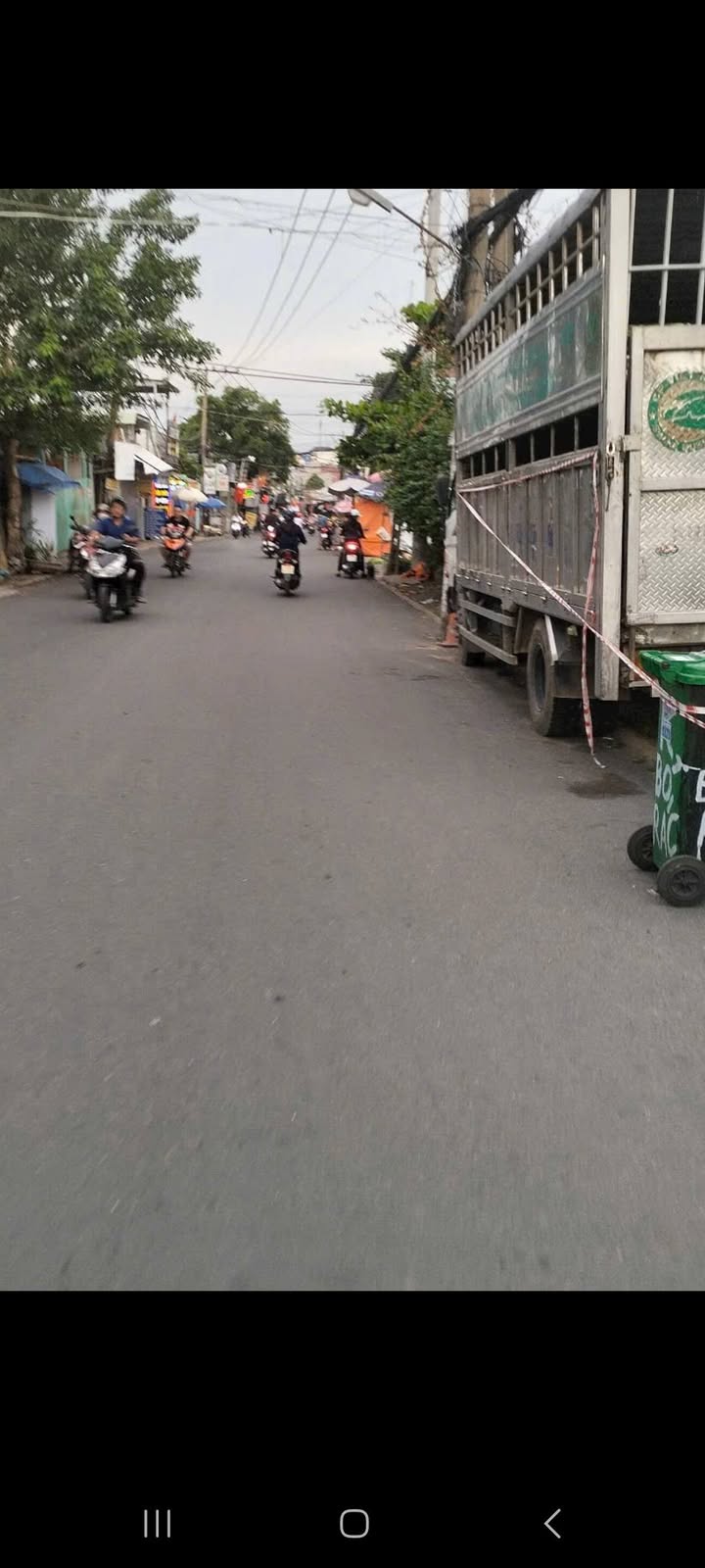 Nhà ở Long Bình, Biên Hòa 115m² giá 2.25 tỷ - Đường thông thoáng, sổ hồng đầy đủ!