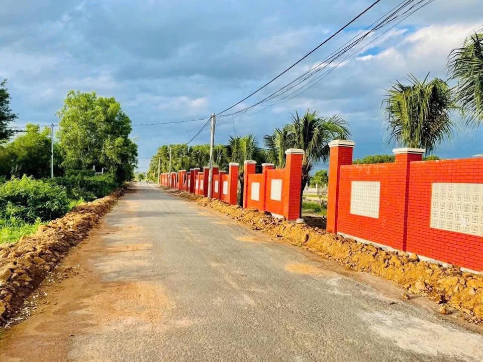 Bán Gấp 13 Lô Biệt Thự Vườn Nghỉ Dưỡng Long Mỹ 600m² chỉ 2.58 tỷ - Sổ đỏ chính chủ!