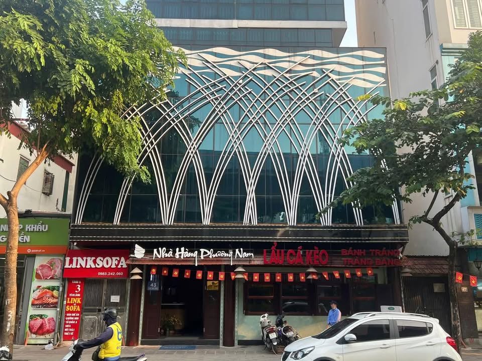 Cho thuê mặt bằng Nguyễn Văn Lộc, Hà Đông 170m² - Vị trí đẹp, mặt tiền lớn!