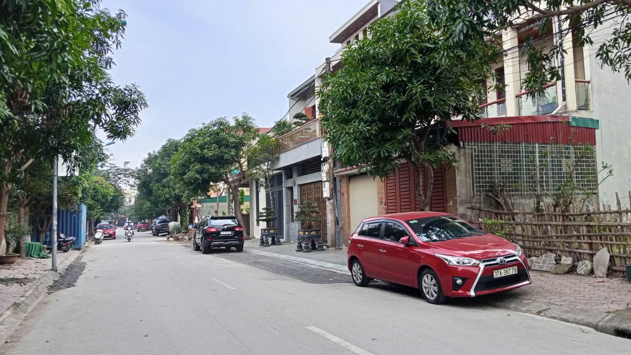 Đất nền Lê Lợi, Vinh 147m² giá 6 tỷ - Vị trí trung tâm đắc địa!