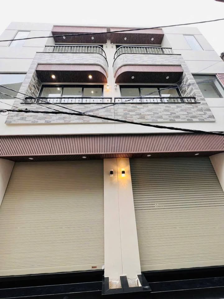 Nhà phố Đà Lạt 45.2m² giá 6.8 tỷ - Mới xây kiên cố, sẵn sàng vào ở!