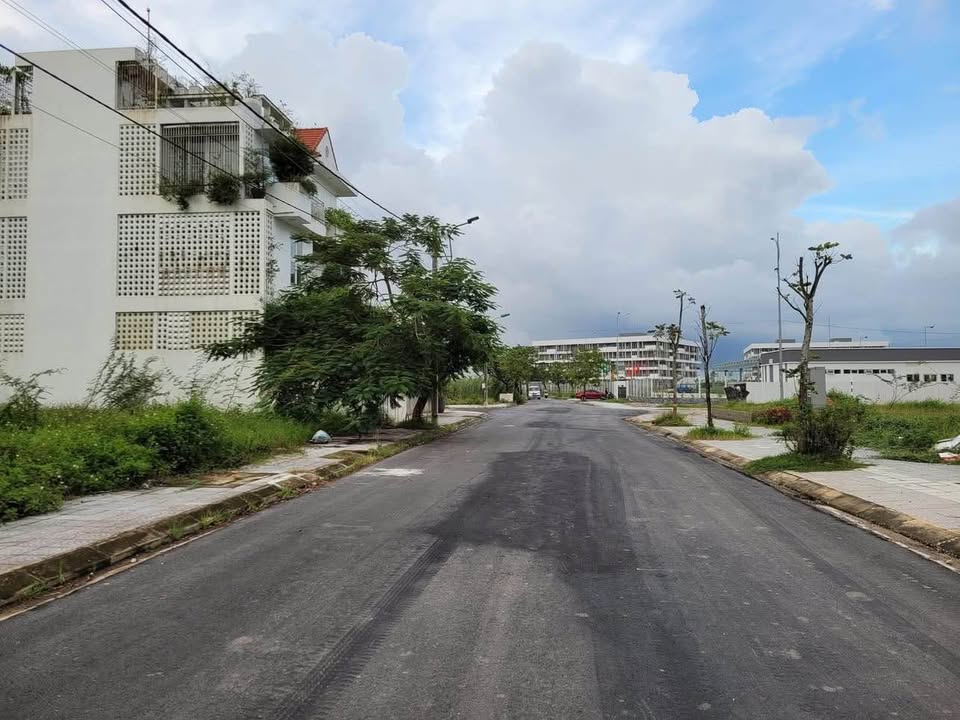 Đất nền Thủy Dương 100m² giá 3.25 tỷ - Hạ tầng hoàn thiện, vị trí đắc địa!