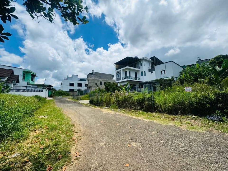 Đất nền 3 mặt tiền hẻm P1 Chợ Mới Bảo Lộc 175m² giá 3 tỷ - Cơ hội đầu tư hấp dẫn!