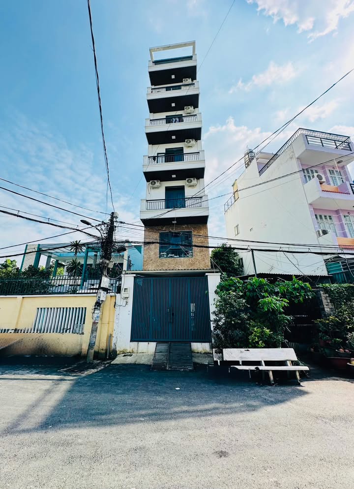 Căn hộ dịch vụ Mặt Tiền Đường 28, Gò Vấp 96.6m² giá 17.5 tỷ - Đầu tư sinh lời ngay!