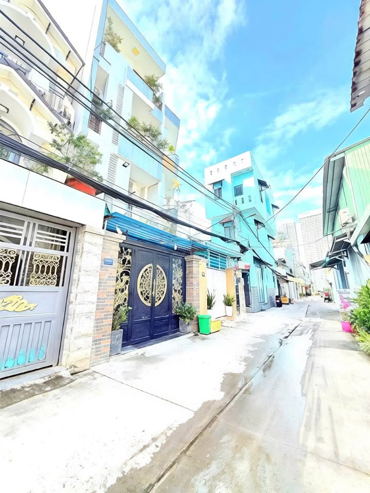 Nhà 4 tầng đường Huỳnh Tấn Phát, Quận 7, 60m² giá 9,2 tỷ - Chính chủ cần bán gấp!