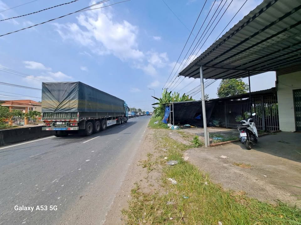 Đất thổ cư 243m² mặt tiền TL824 xã Lương Bình 2100m² giá 15 tỷ - Đầu tư sinh lời ngay!