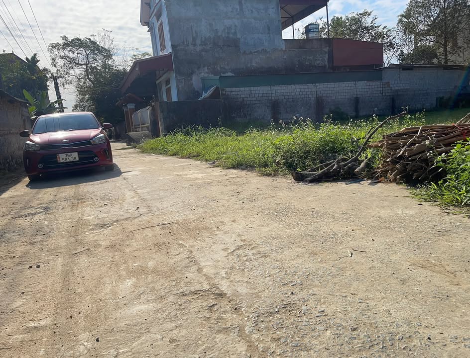 Đất thổ cư thôn 10 Quý Lộc 500m² giá 799 triệu - Sổ đỏ chính chủ, cơ hội đầu tư tuyệt vời!