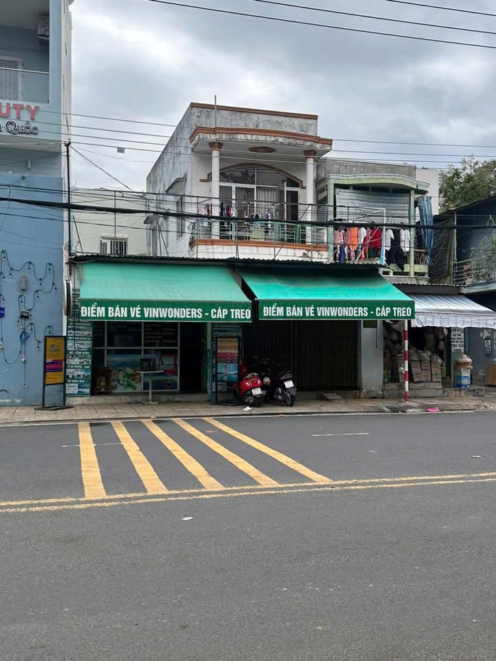 Bán đất mặt tiền Trần Phú Nha Trang 125m² giá 15 tỷ - Đối diện cảng biển hấp dẫn!