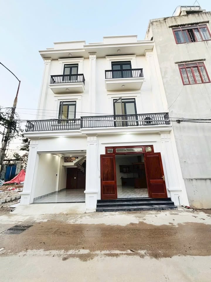 Nhà 3 tầng Mai Pha 75m² giá 4.2 tỷ - Nhà đẹp, chính chủ ngay sát TĐC!