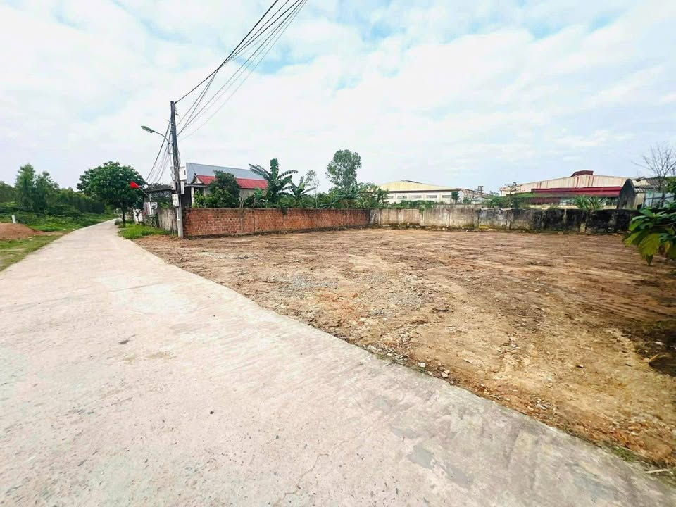 Đất nền đường Lê Trọng Tấn, Bắc Lý 108m² - Giá chỉ 1 tỷ, hướng Tây, cơ hội đầu tư tốt!