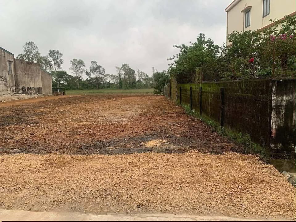 Đất nền Đức Ninh Đồng Hới 133m² giá 1 tỷ - Lô đất 2 mặt tiền đẹp tuyệt vời!