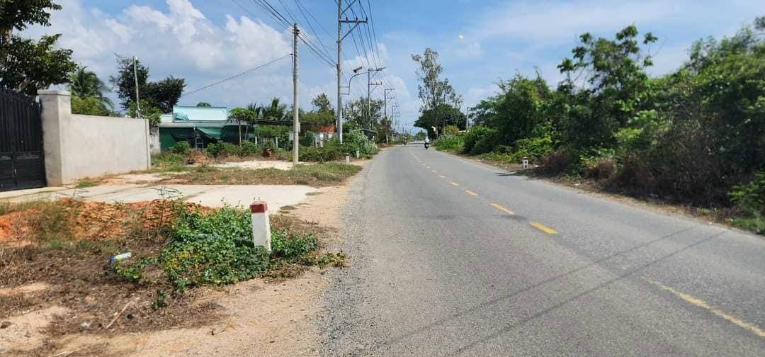 Đất nền mặt tiền Nguyễn Thị Minh Khai, Bình Thuận 792m² - Tiềm năng đầu tư cao!