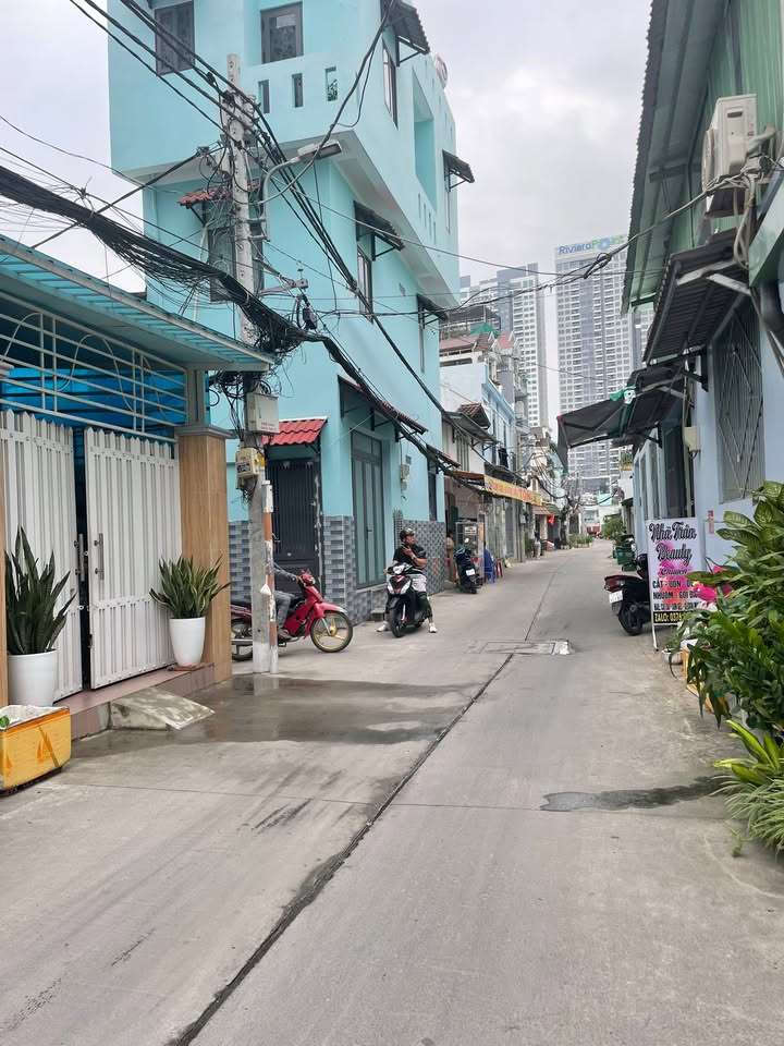 Nhà vườn Quận 7 187m² giá thỏa thuận - Không gian sống lý tưởng!