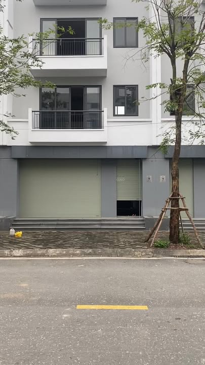 Shophouse TNR Hồng Lĩnh 122m² giá 4 tỷ - Đầu tư sinh lời ngay!