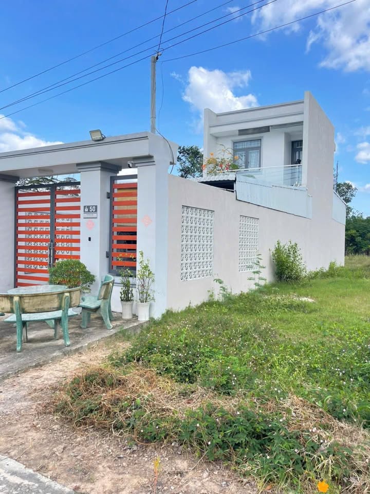 Nhà lầu đường Bê Tông 387, xã Tân An Hội 125m² giá 2.65 tỷ - Chính chủ bán, thương lượng nhẹ!