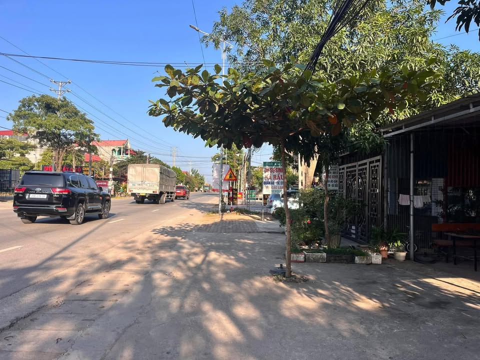 Nhà bán tại Hồng Giang, Lục Ngạn 110m² giá 3.1 tỷ - Không thể bỏ lỡ!