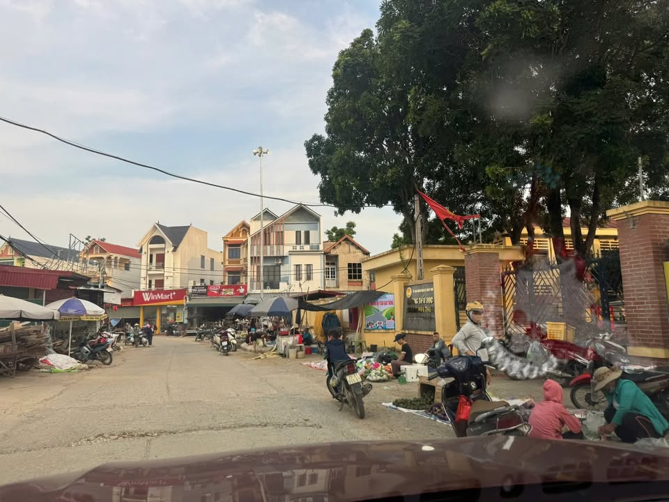 Đất lô góc 88m² Trần Phú, Chương Mỹ - Mặt tiền đẹp, giao thông thuận tiện!