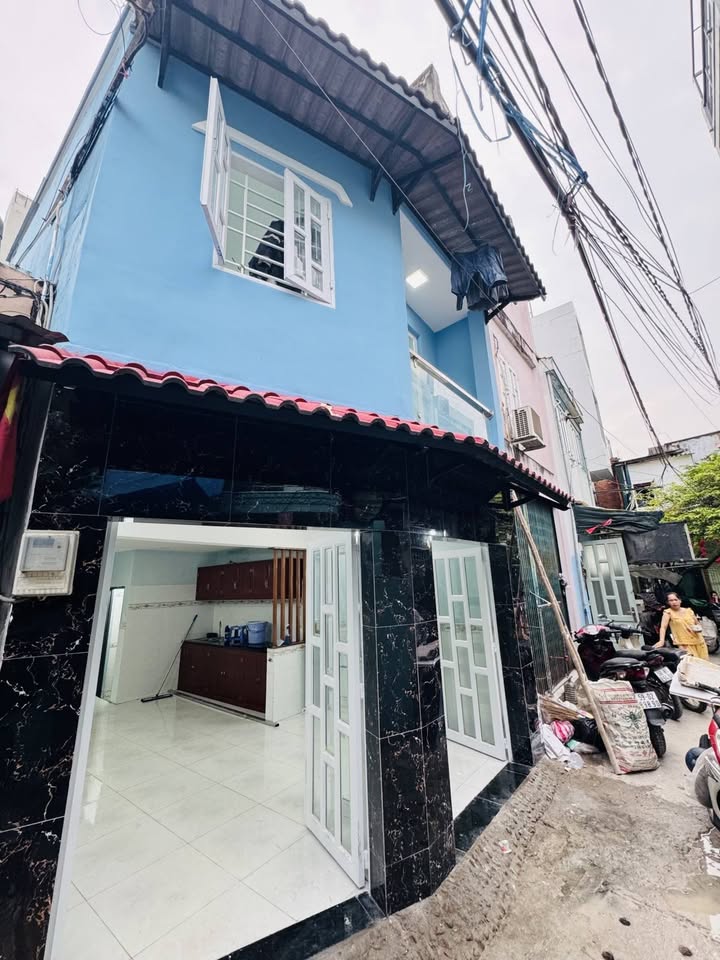 Nhà phố Bình Tân 30m² giá 3.48 tỷ - Chuyển vào ở ngay!