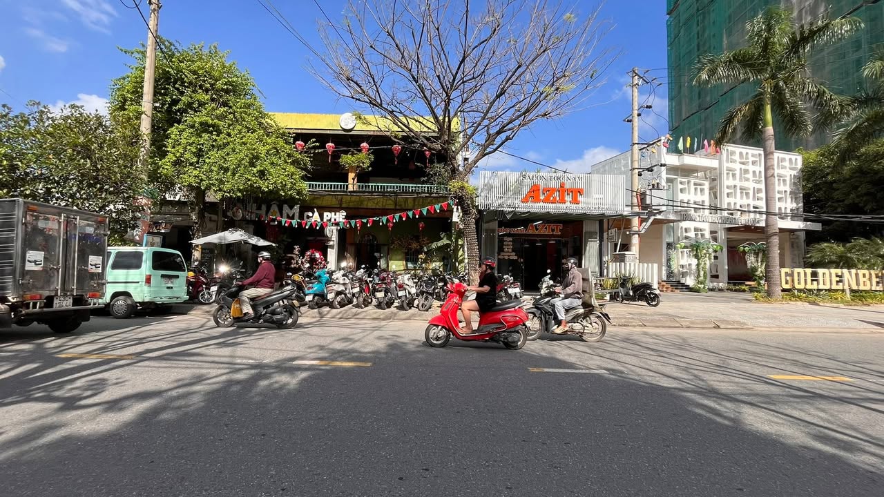 Nhà 3 Tầng Mặt Tiền Đường Ngô Thì Nhậm, Quận Liên Chiểu, Đà Nẵng - Giá 12 tỷ, Đầu Tư Sinh Lời!