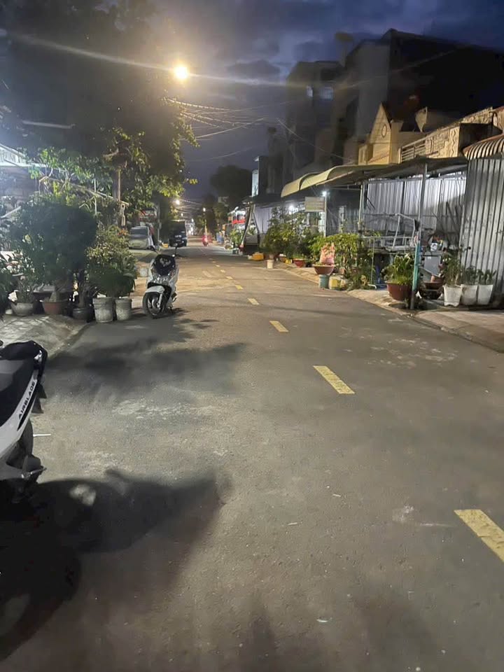 Nhà cấp 4 đường Trần Phú, Mỹ Phước, 60m², chỉ 1.88 tỷ - Cơ hội vàng cho bạn!