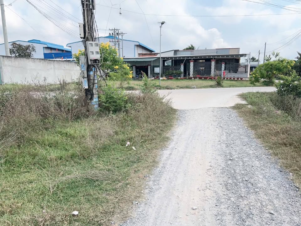 Đất vườn Đức Hòa Thượng 520m² giá 1.2 tỷ - Sổ đỏ chính chủ, pháp lý rõ ràng!