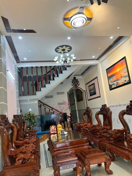 Nhà 2 tầng tại Nhơn Hoà, An Nhơn 150m² giá 1.5 tỷ - Thiết kế sang trọng, sẵn sàng vào ở!