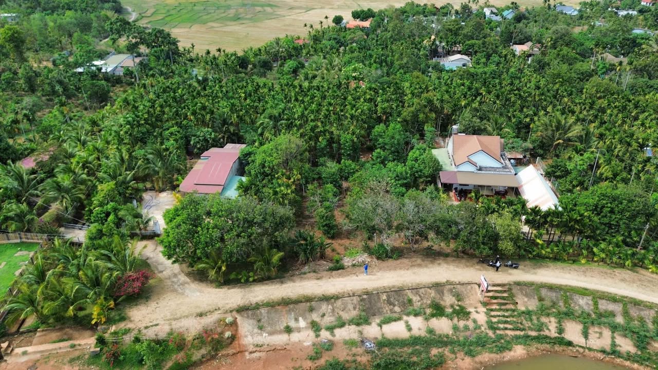 Đất thổ cư Tân Lập 190m² giá 1.1 tỷ - View hồ đẹp, đường ô tô vào tận nơi!