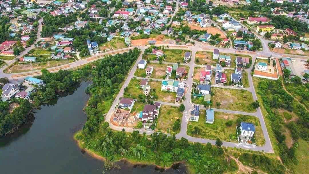 Đất biệt thự Hồ Khe Mây Huế 166m² giá 2.19 tỷ - Môi trường sống lý tưởng!