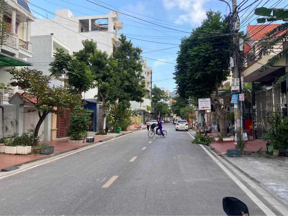 Lô đất mặt đường Đào Nhuận, Kênh Dương, Hải Phòng 90m² giá 8.55 tỷ - Đầu tư lý tưởng!