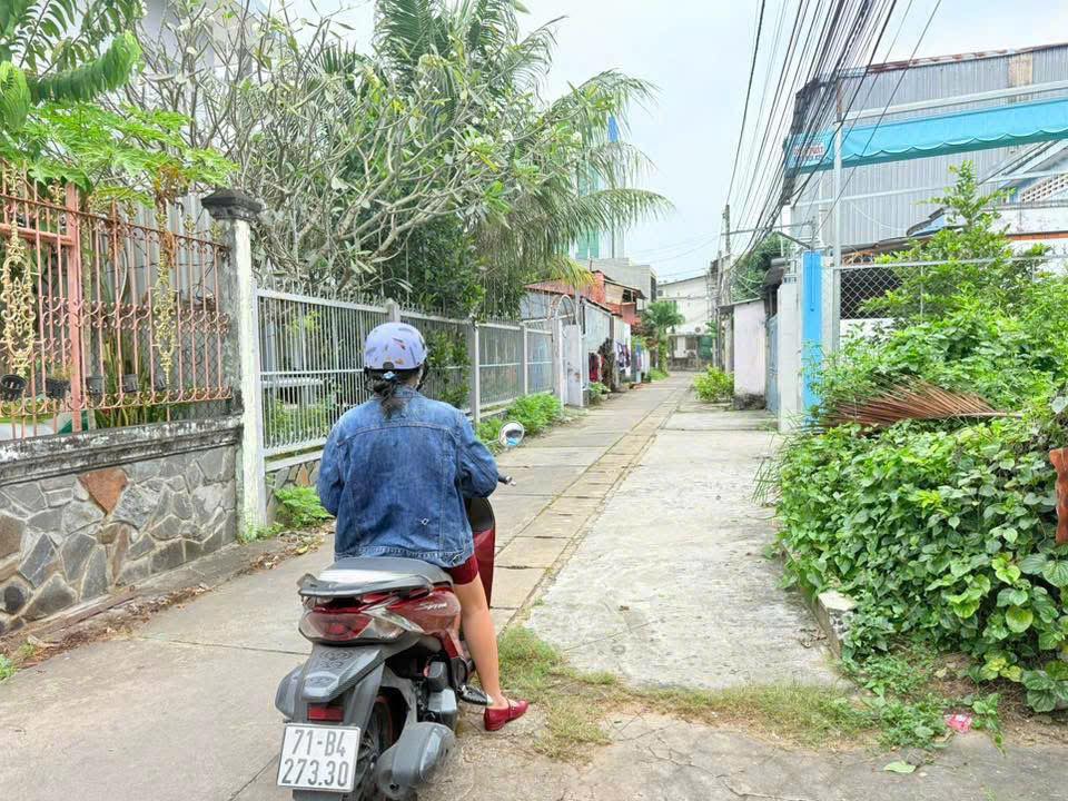 Đất nền Phú Khương Bến Tre 170m² giá 2.1 tỷ - Sổ đỏ chính chủ, thổ cư 100%!