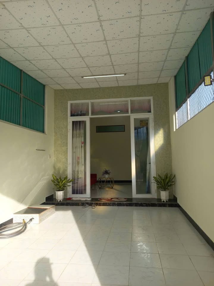 Nhà đẹp 106m² phường Ninh Thạnh, Tây Ninh - Giá 970 triệu, sẵn sàng sang tên!