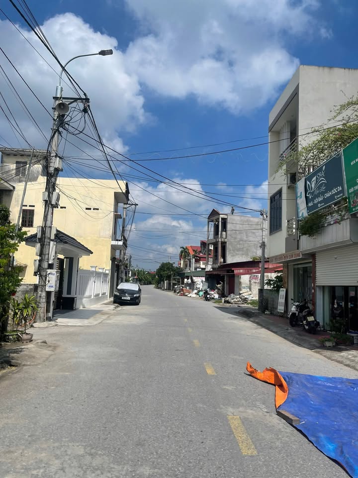 Đất mặt đường Uỷ Ban Liên Phương, Phố Hiến 103m² giá 4 tỷ - Tiềm năng đầu tư vượt trội!