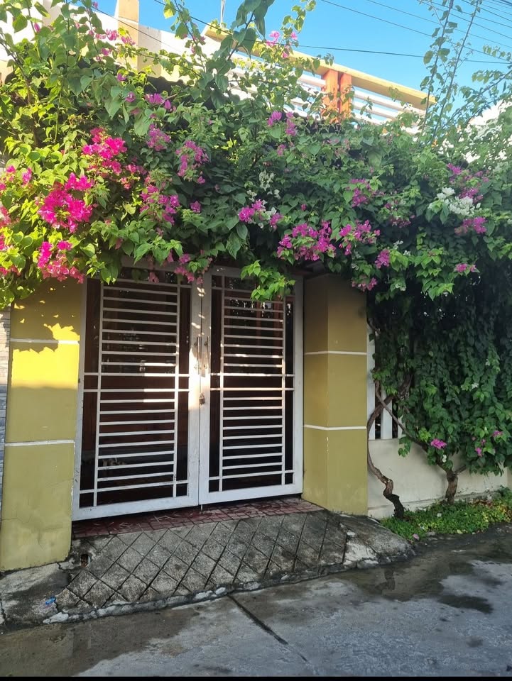 Nhà hẻm Võ Thị Sáu, Phú Đông 97m² giá 2.1 tỷ - Chính chủ cần bán gấp!