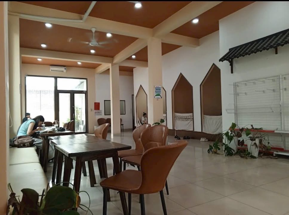 Nhà mặt tiền Trần Cao Vân, Thanh Khê 275m² giá 40 triệu/tháng - Không gian rộng rãi, phù hợp kinh doanh