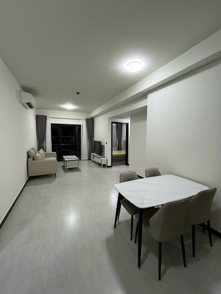 Căn hộ Delasol quận 4 86m² giá 26 triệu - View sông thoáng mát!