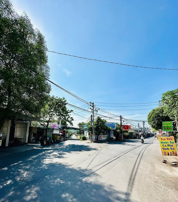 Mặt bằng kinh doanh Trảng Dài 450m² giá 11 tỷ - Cơ hội đầu tư hấp dẫn!