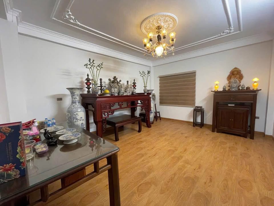 Nhà độc lập Ngọc Thụy, Long Biên 90m² giá 24 tỷ - Ô tô vào tận nhà!